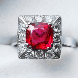 Spinel ring.