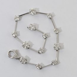 Bracelet diamant.