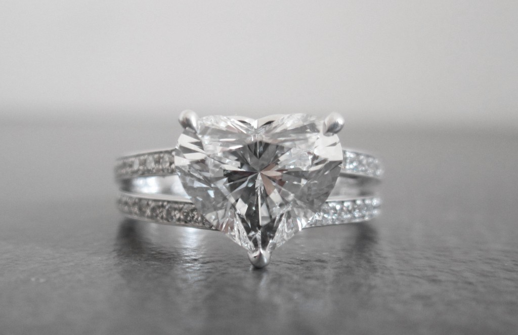 Diamond ring (Sold)