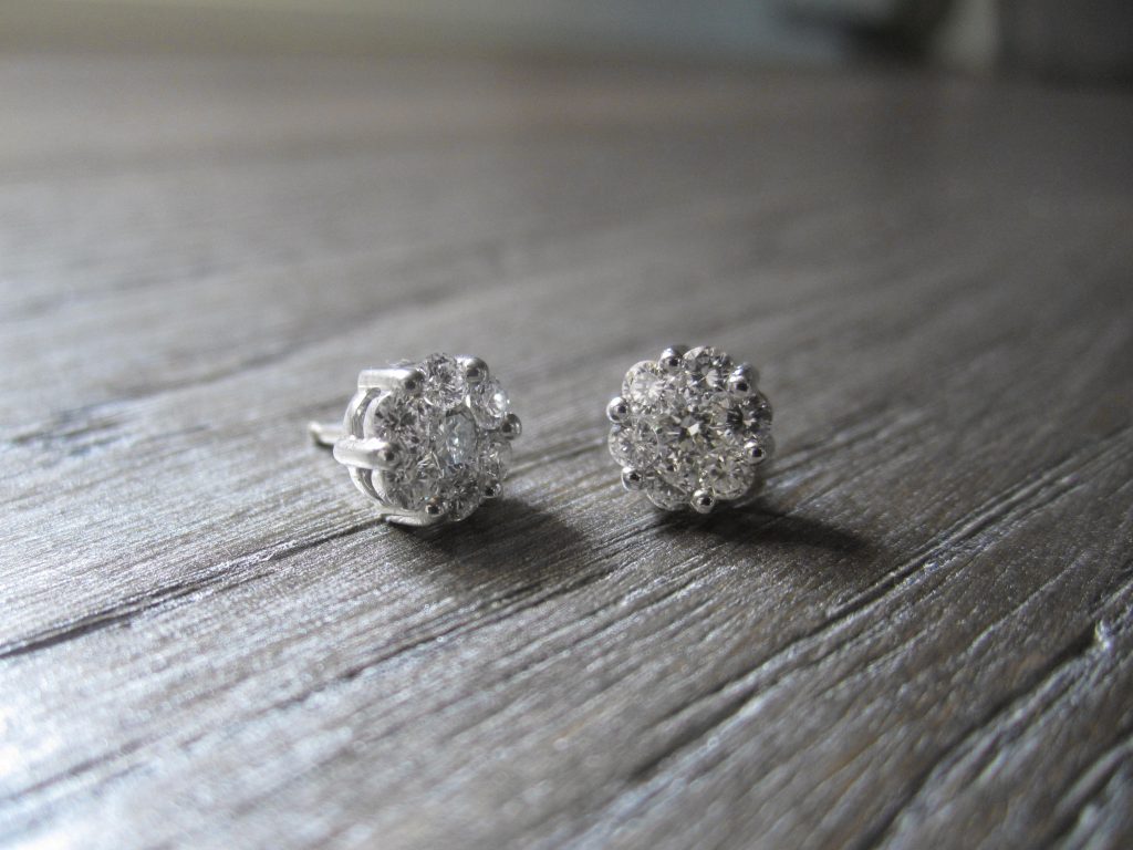 Diamond earrings (Sold)