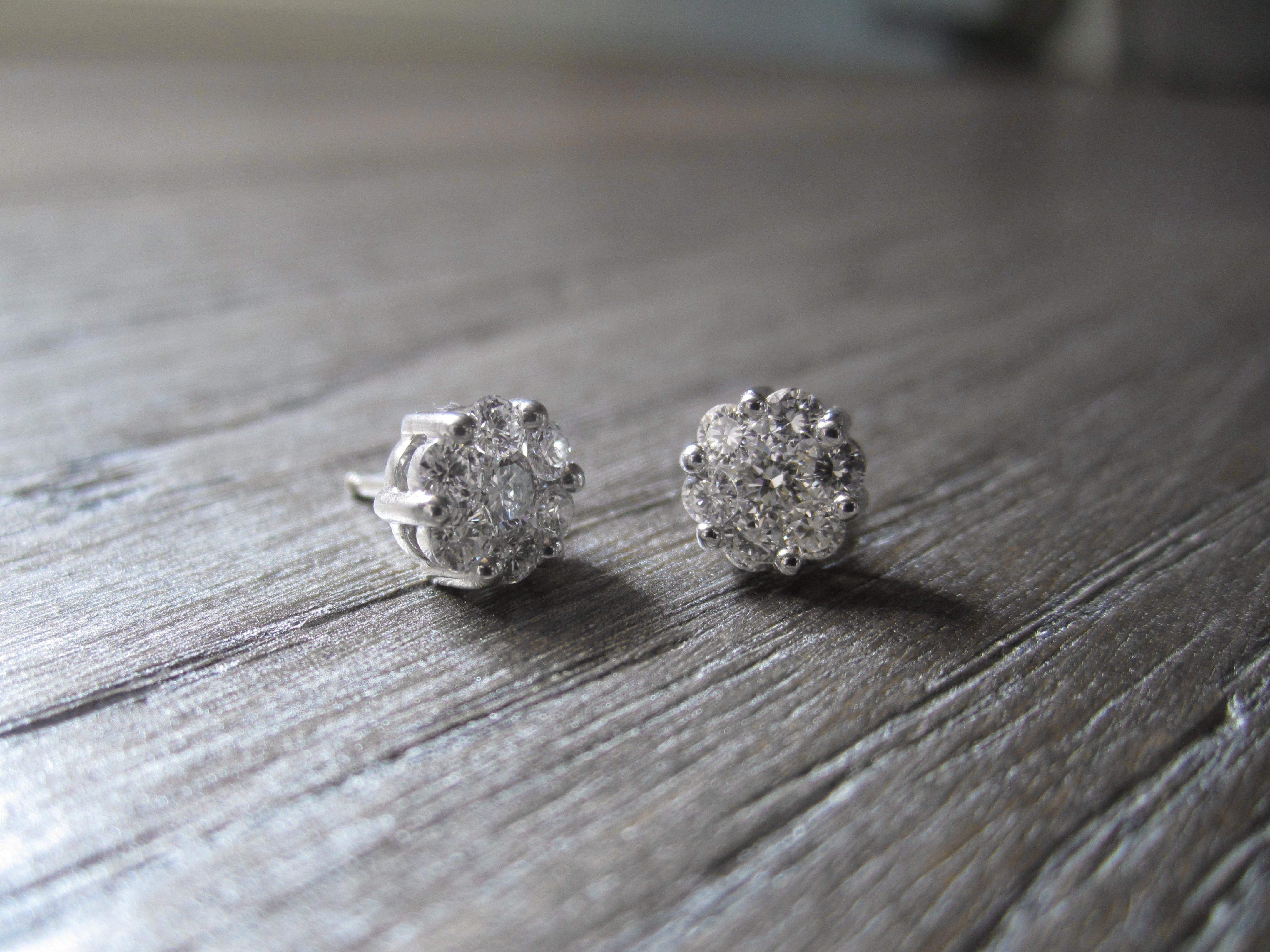 Diamonds earrings.