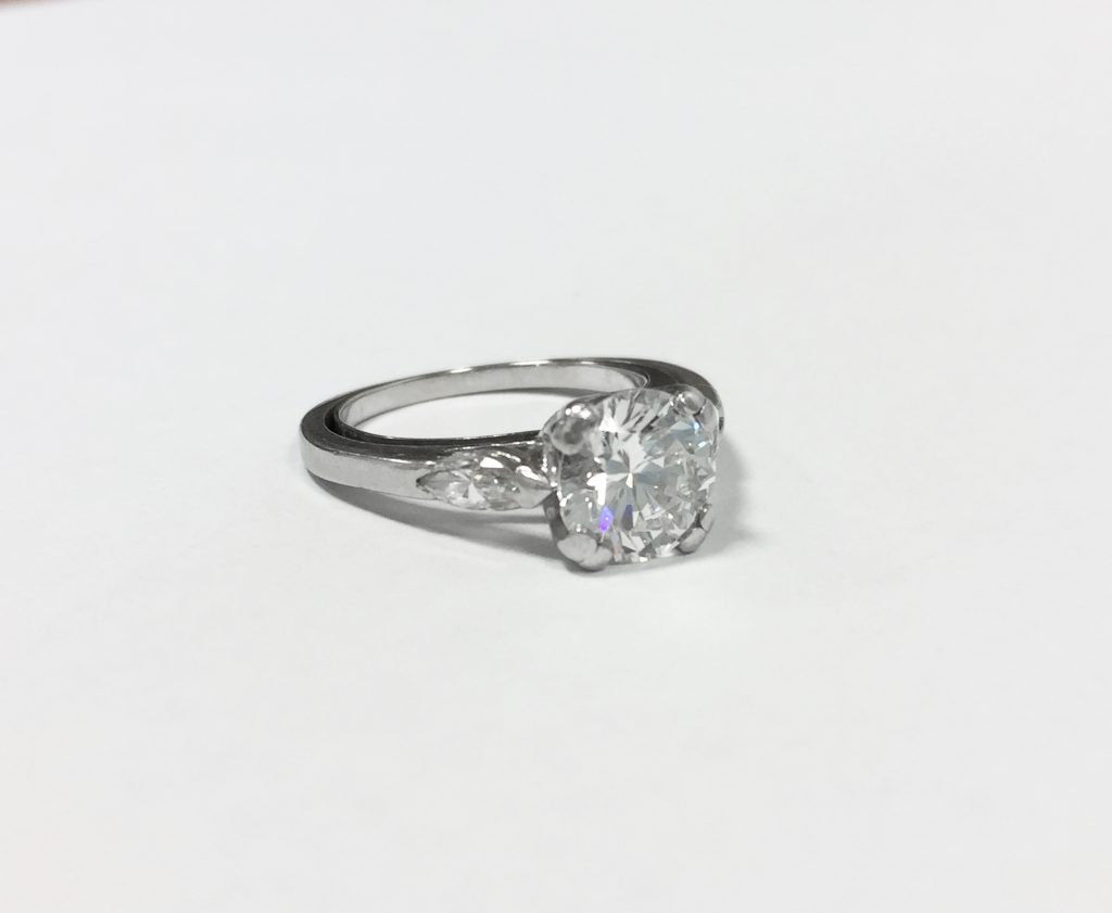 Diamond ring (Sold)