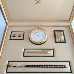 Coffret Rolex.