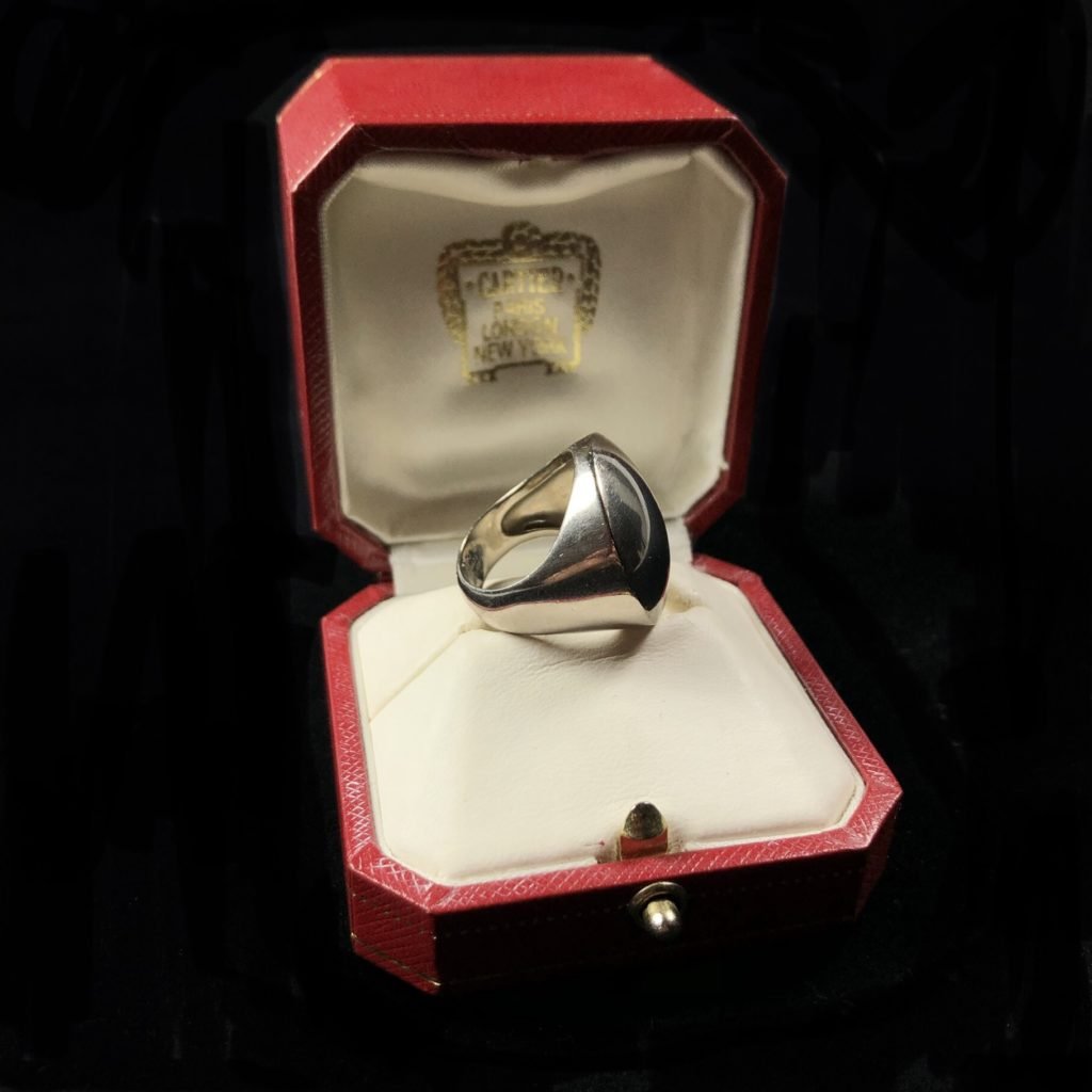 « Jeton » gold ring, Cartier (Sold)