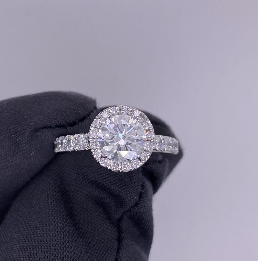 Diamond ring (Sold)