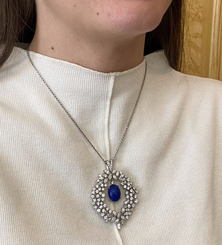 Gold, lapis-lazuli and diamond pendant (Sold)