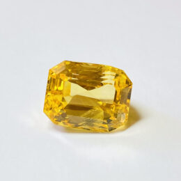Yellow sapphire, 45ct+, no heat, Ceylan